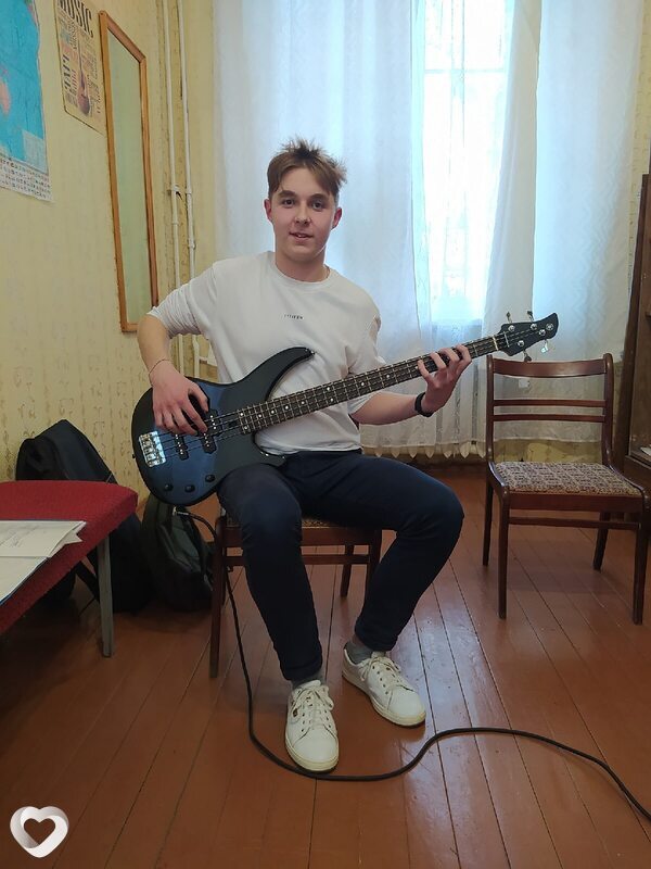 Дмитрий, 21, Борисове — анкета №2065432