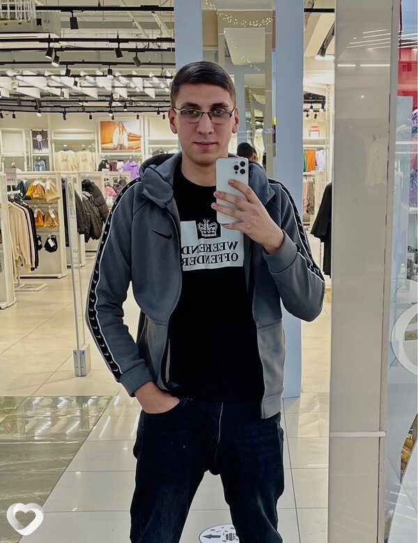 Ян, 25, Новошахтинске — анкета №2065309
