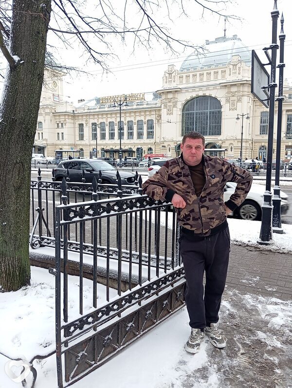 Дмитрий, 42, Санкт-Петербурге — анкета №2066097
