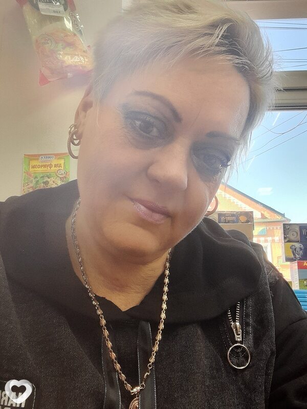 Юлия, 49, Энгельсе — анкета №2066227