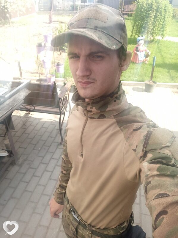 Вадик, 23, Барановичах — анкета №2067342