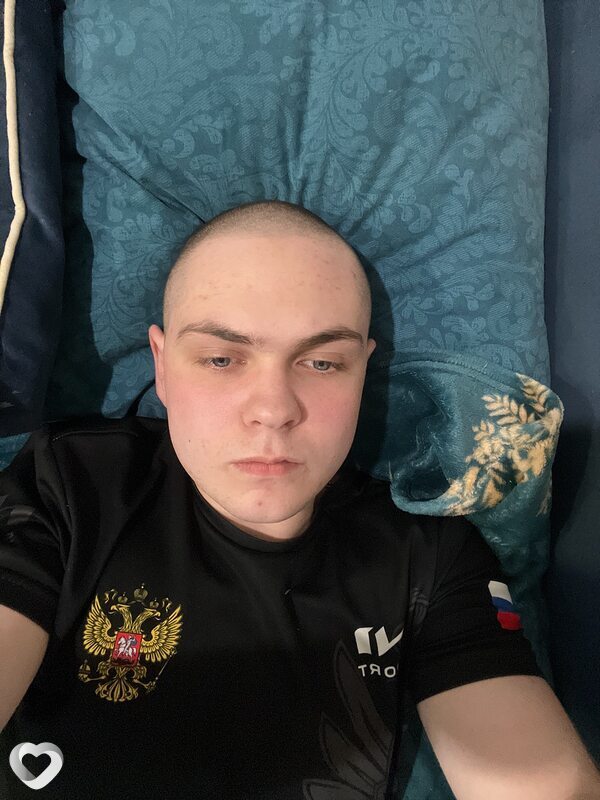 Максим, 21, Санкт-Петербурге — анкета №2067347