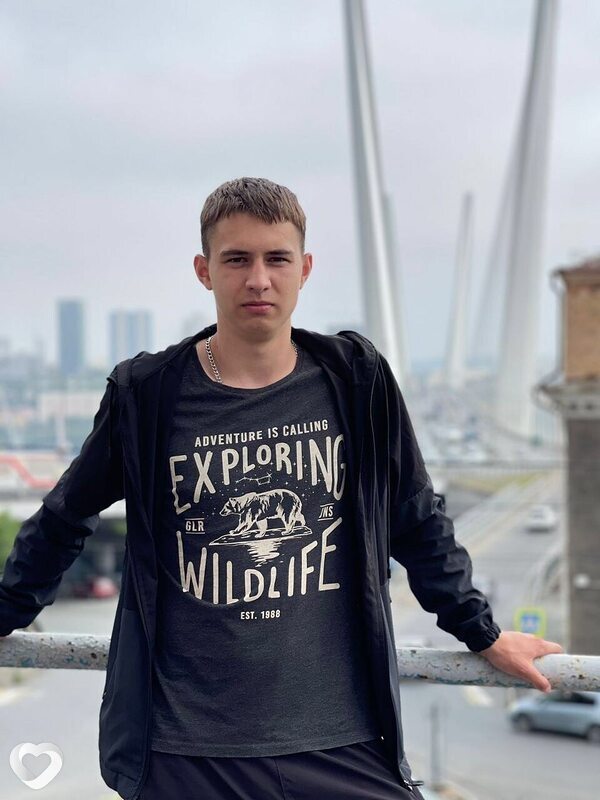 Артём, 22, Владивостоке — анкета №2067243
