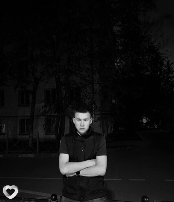 Руслан, 22, Москве — анкета №2068119