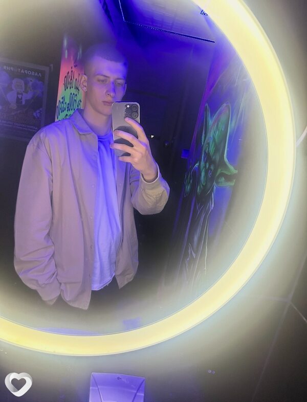Дмитрий, 21, Санкт-Петербурге — анкета №2068222