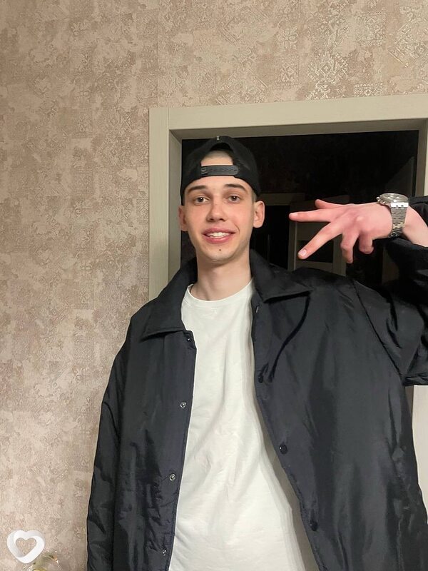 Славик, 24, Абакане — анкета №2068664