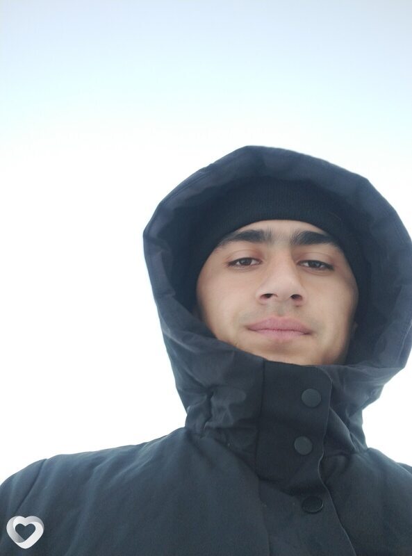 Амир, 21, Тобольске — анкета №2069013