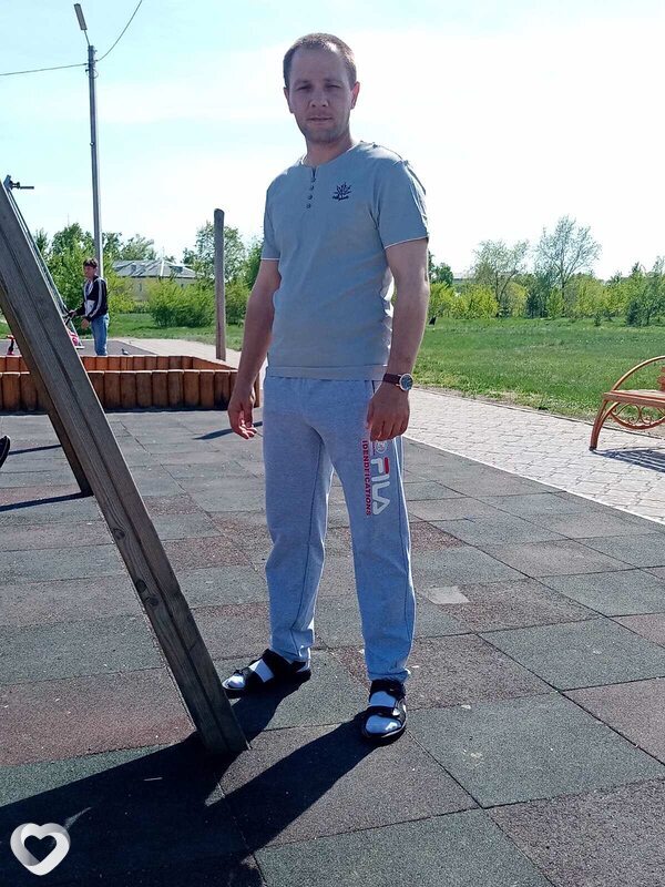 Николай, 37, Черногорске — анкета №2069556