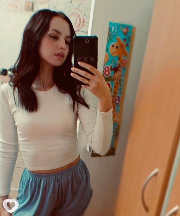 Кристина, 25, Братске — анкета №2070080