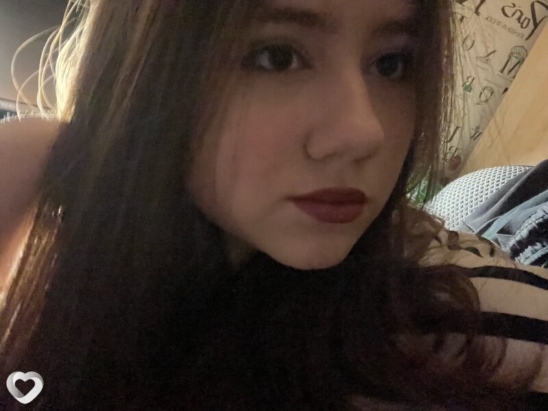 Дарина, 20, Великом Новгороде — анкета №2070184