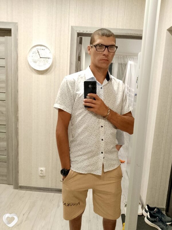 Валерий, 29, Калининграде — анкета №2070142