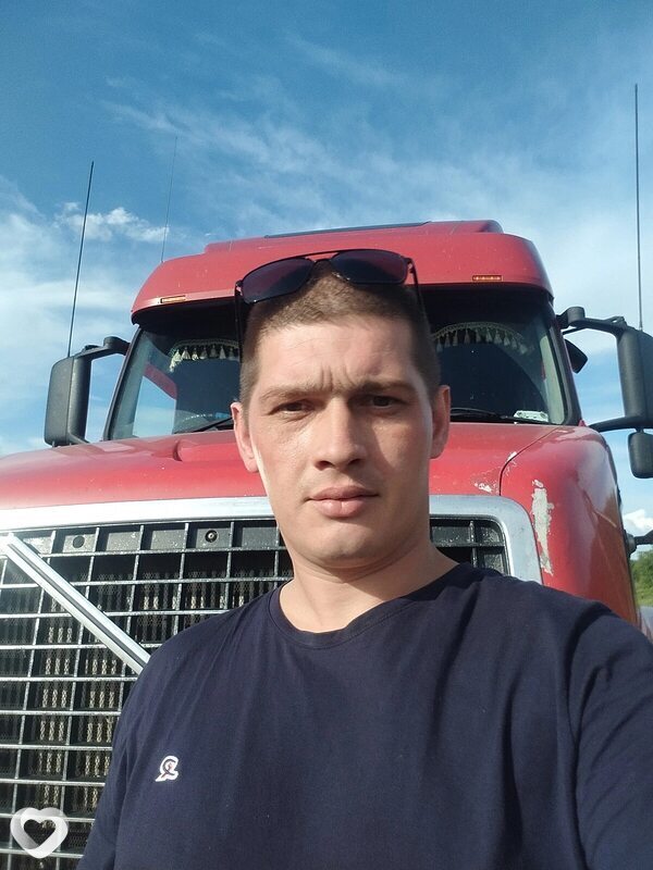 Дмитрий, 35, Вологде — анкета №2070040