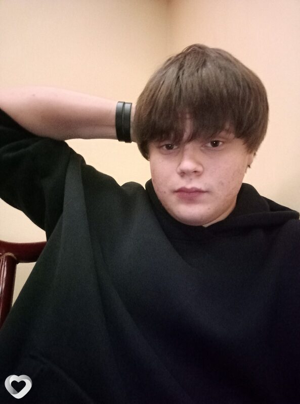 Руслан, 19, Санкт-Петербурге — анкета №2070425