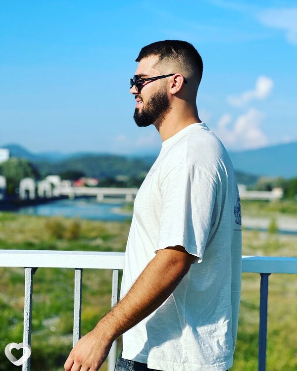 Рустам, 26, Брянске — анкета №2070597