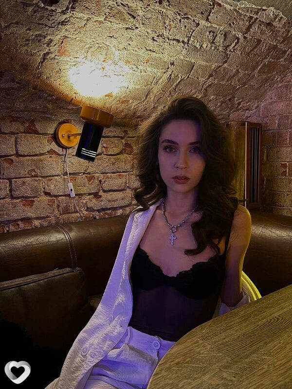 Лиза, 27, Березниках — анкета №2071133