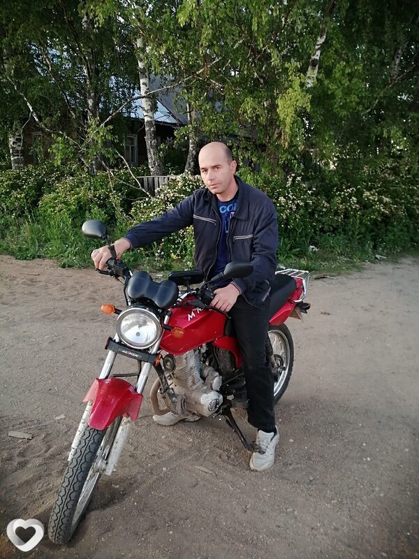 Дмитрий, Мирный