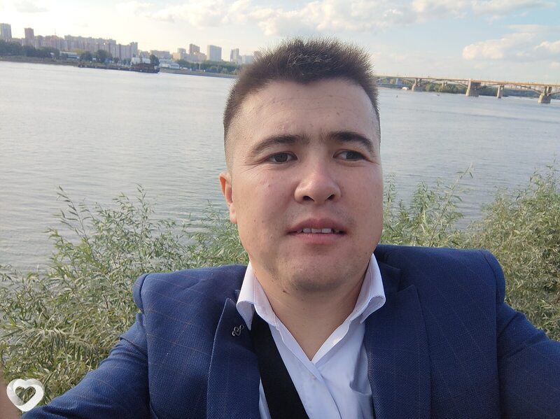 Эрик, 32, Новосибирске — анкета №2071195