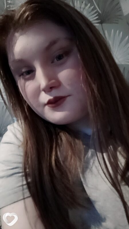 Анжела, 22, Абакане — анкета №2071695