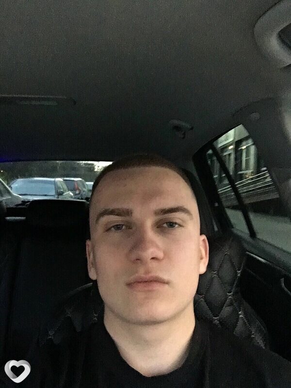 Богдан, 23, Москве — анкета №2071842