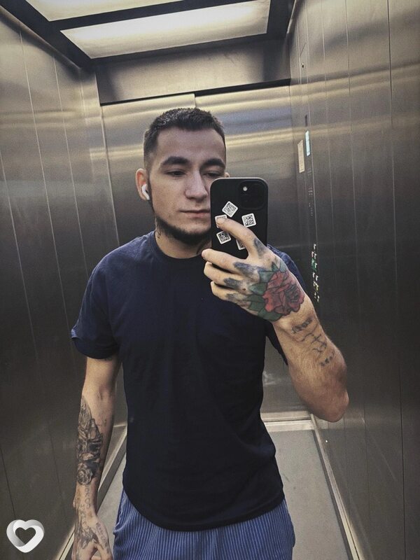 Дима, 19, Брянске — анкета №2072148