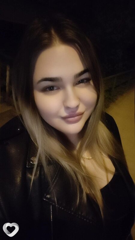 Алёна, 23, Перми — анкета №2072337