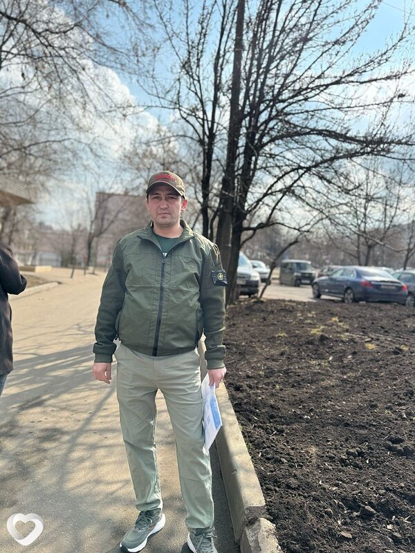 Журабек, Москва