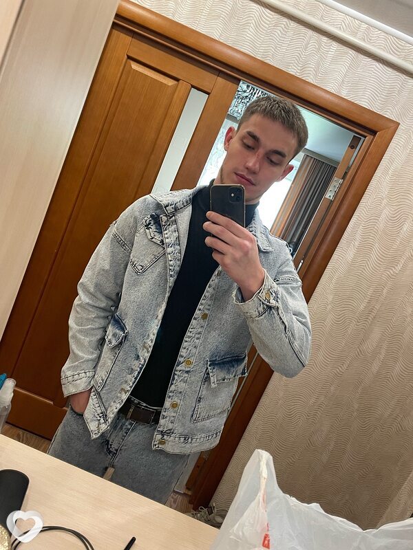Дмитрий, 25, Москве — анкета №2072478