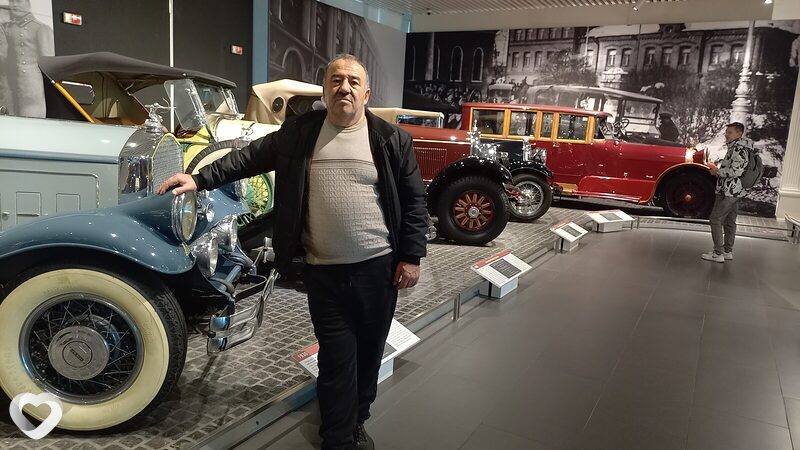 Абдурахмон, 70, Екатеринбурге — анкета №2073099