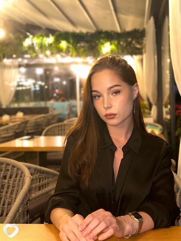 Елизавета, 20, Минске — анкета №2073290