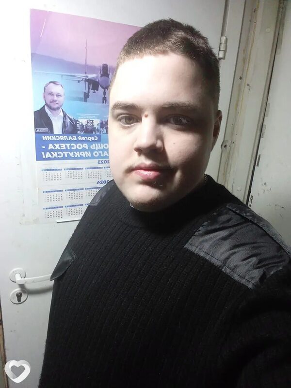 Александр, 21, Иркутске — анкета №2073647