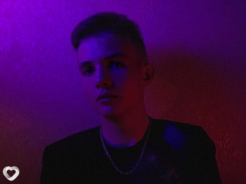 Иван, 23, Москве — анкета №2073876