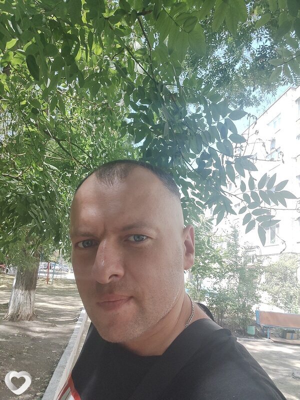 Олег, 38, Петрозаводске — анкета №2074072