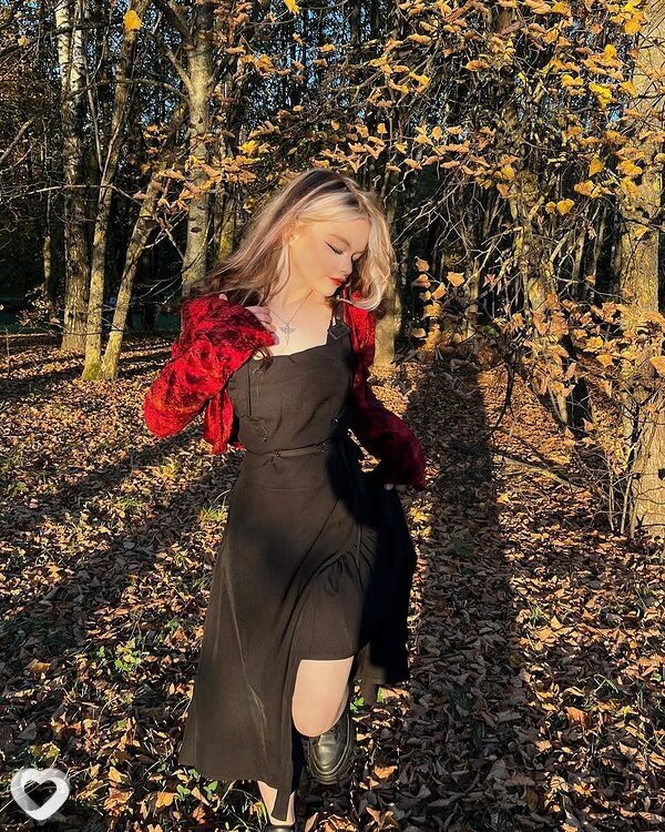 Ангелина, 22, Санкт-Петербурге — анкета №2075141