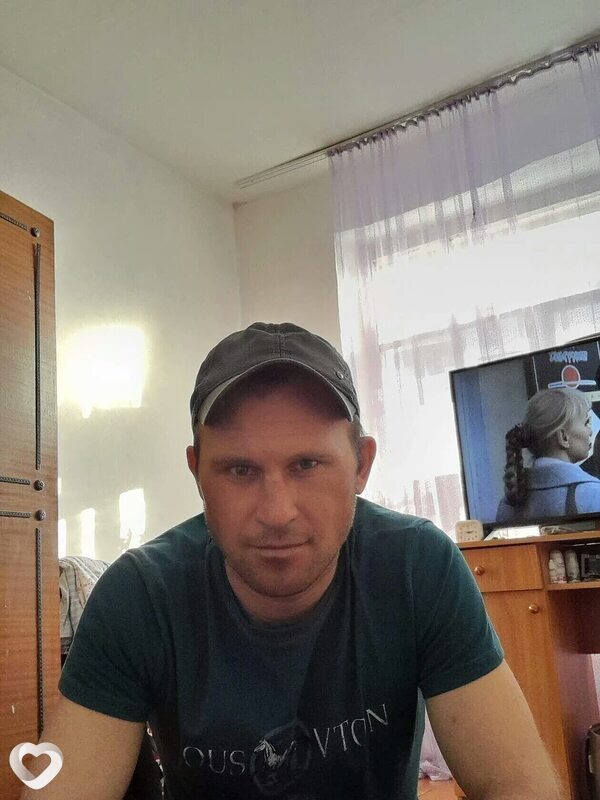 Сергей, Уштобе