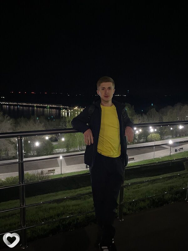 Денчик, 23, Ульяновске — анкета №2075122
