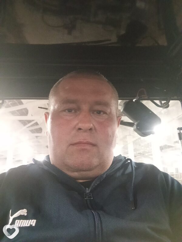 Паша, 39, Кировске — анкета №2074891