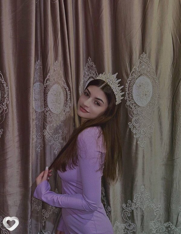 Настя, 23, Курске — анкета №2075314