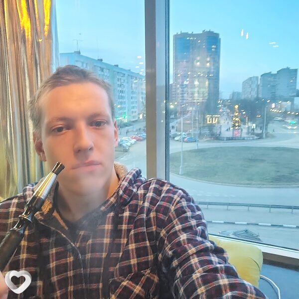 Владислав, 26, Новомосковске — анкета №2075382