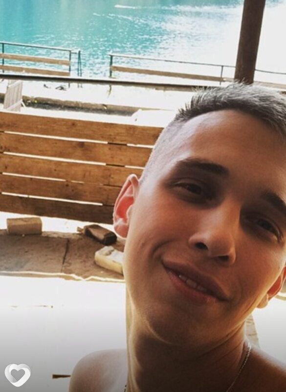 Иван, 25, Севастополе — анкета №2075278