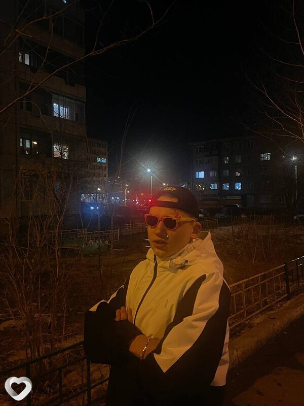 Егор, 19, Красноярске — анкета №2075582