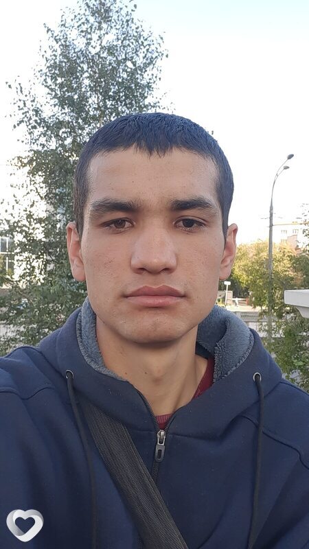 Илёс, 24, Москве — анкета №2075597