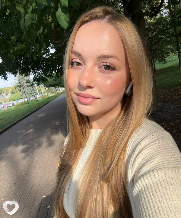 Кристина, 30, Новороссийске — анкета №2076013