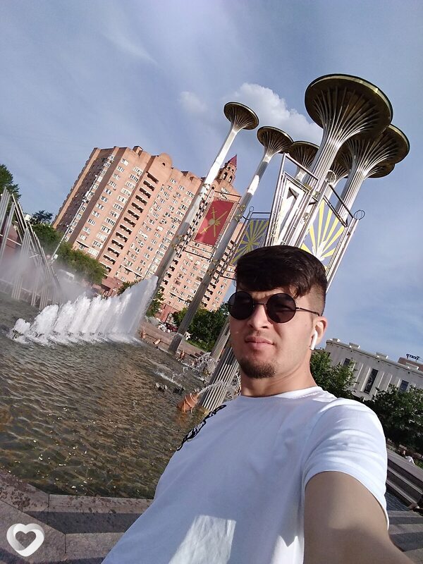 Жаку, Москва