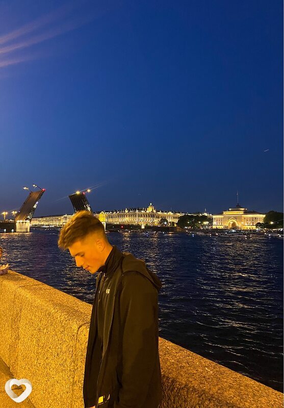 Антон, 22, Краснодаре — анкета №2076041