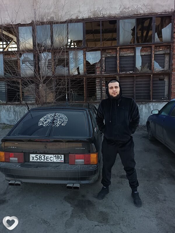 Юрий, 22, Донецк (Ростовская Обл.) — анкета №2076051