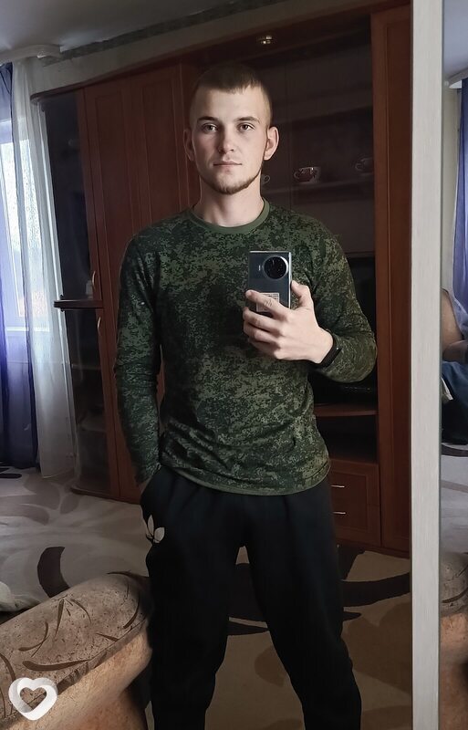 Дмитрий, 24, Ленинске-Кузнецком — анкета №2076349