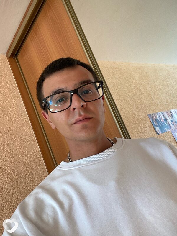 Виталий, 29, Кемерове — анкета №2077000