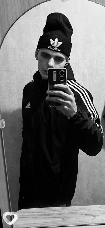 Денис, 21, Канске — анкета №2076826