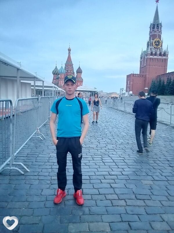 Александр, 29, Барнауле — анкета №2077089