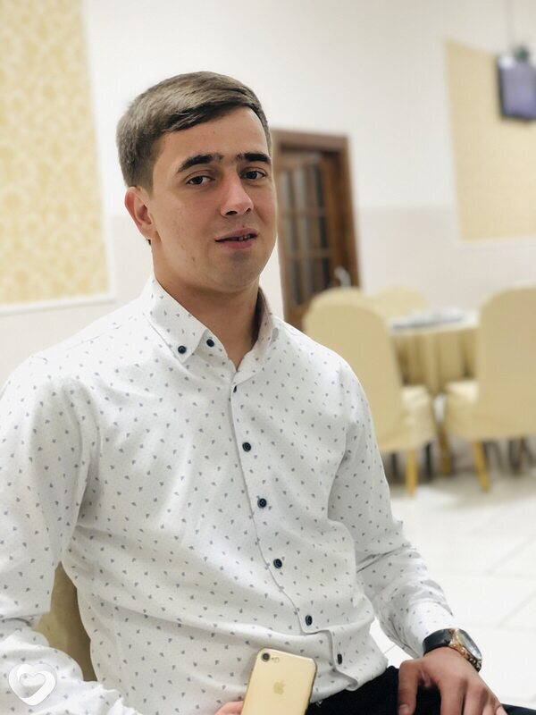 Юнус, 23, Химках — анкета №2077127